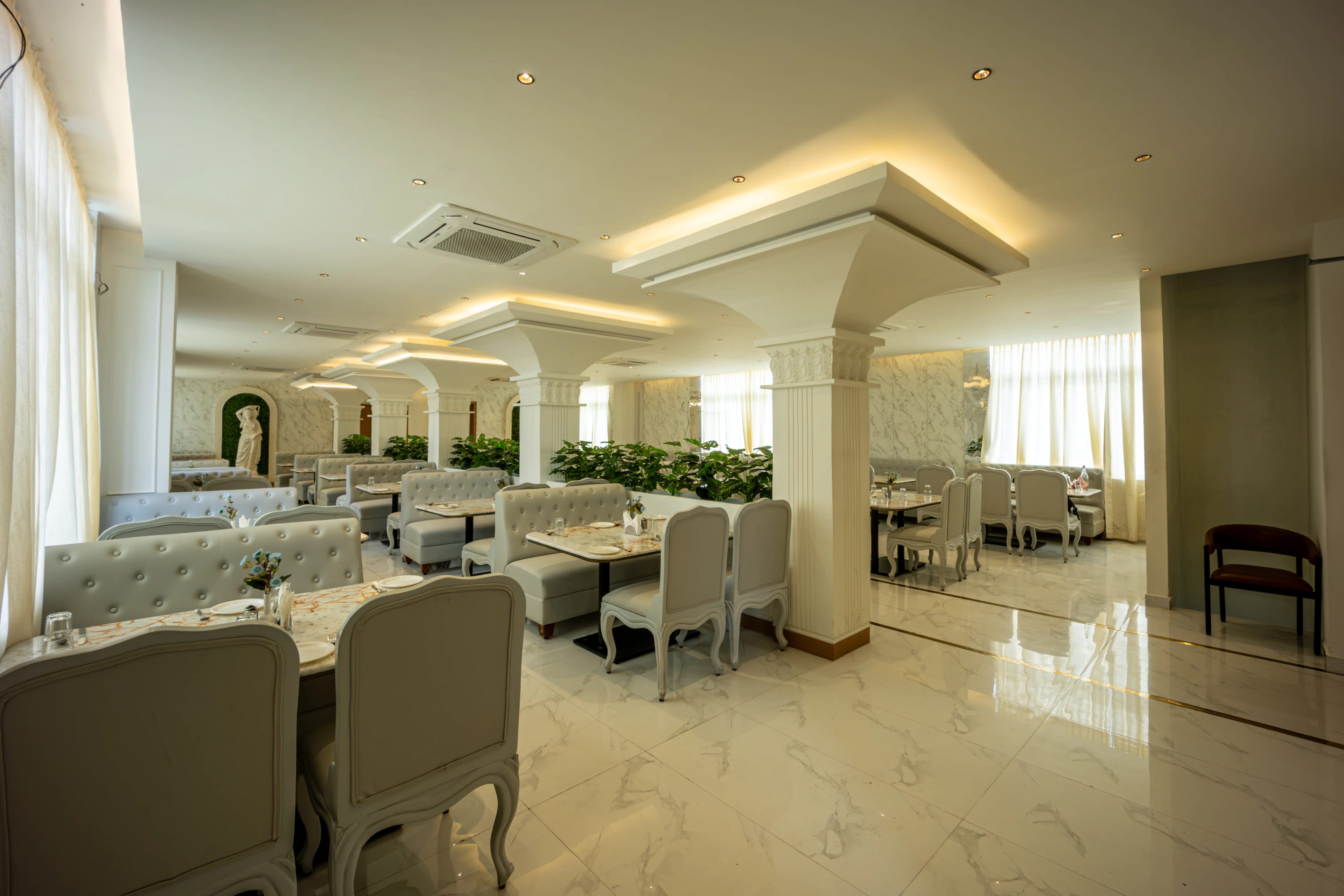 Multi-Cuisine Restaurant