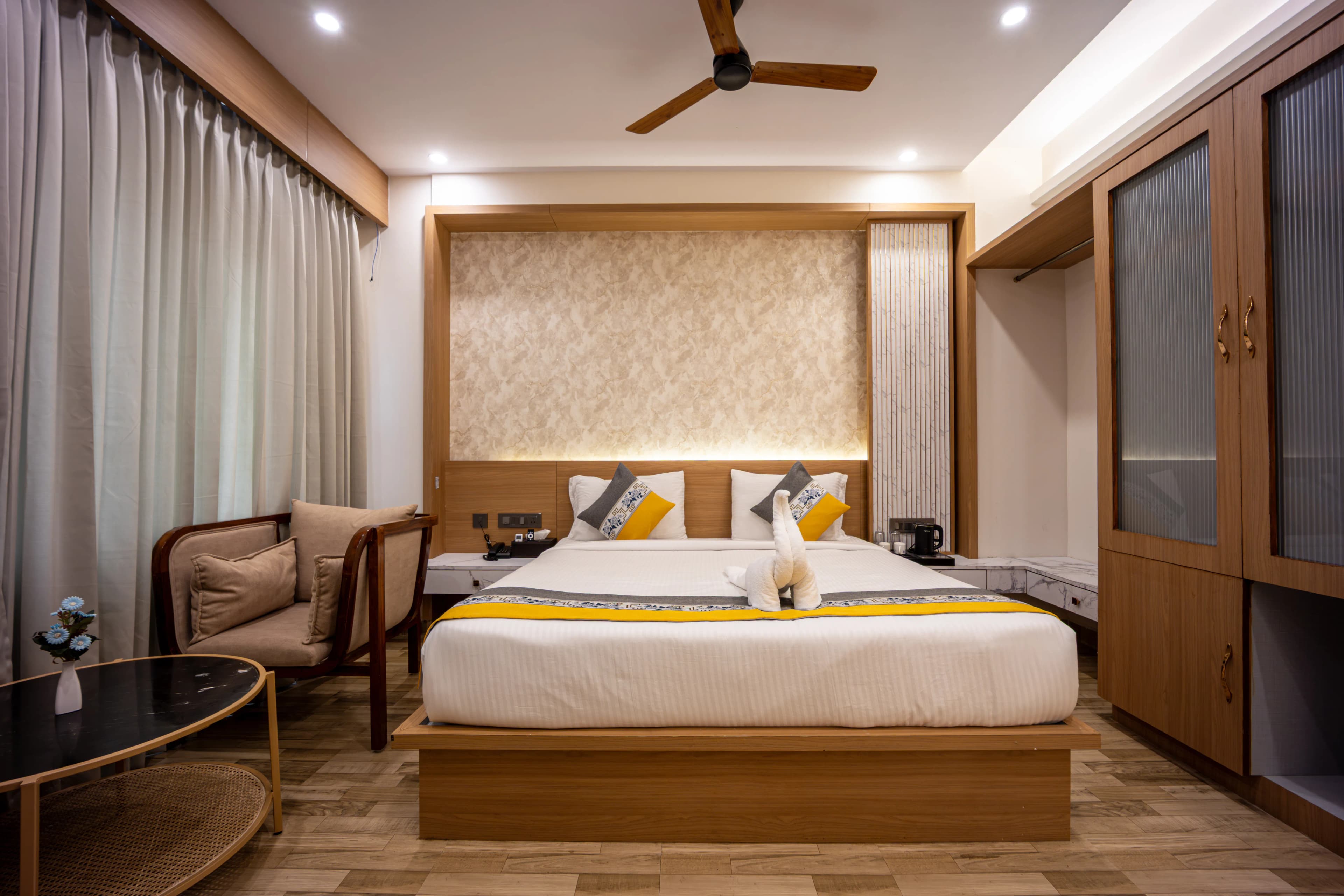 Standard Deluxe AC - View 1