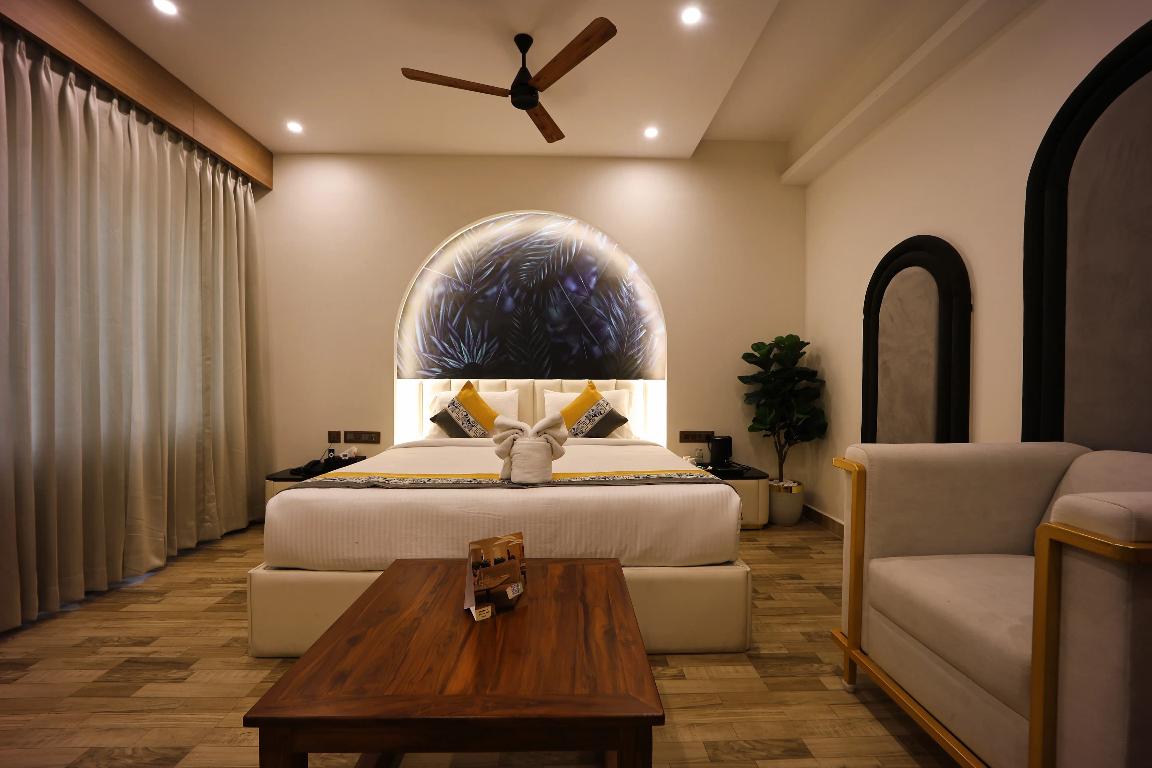 Suite with Balcony - View 1